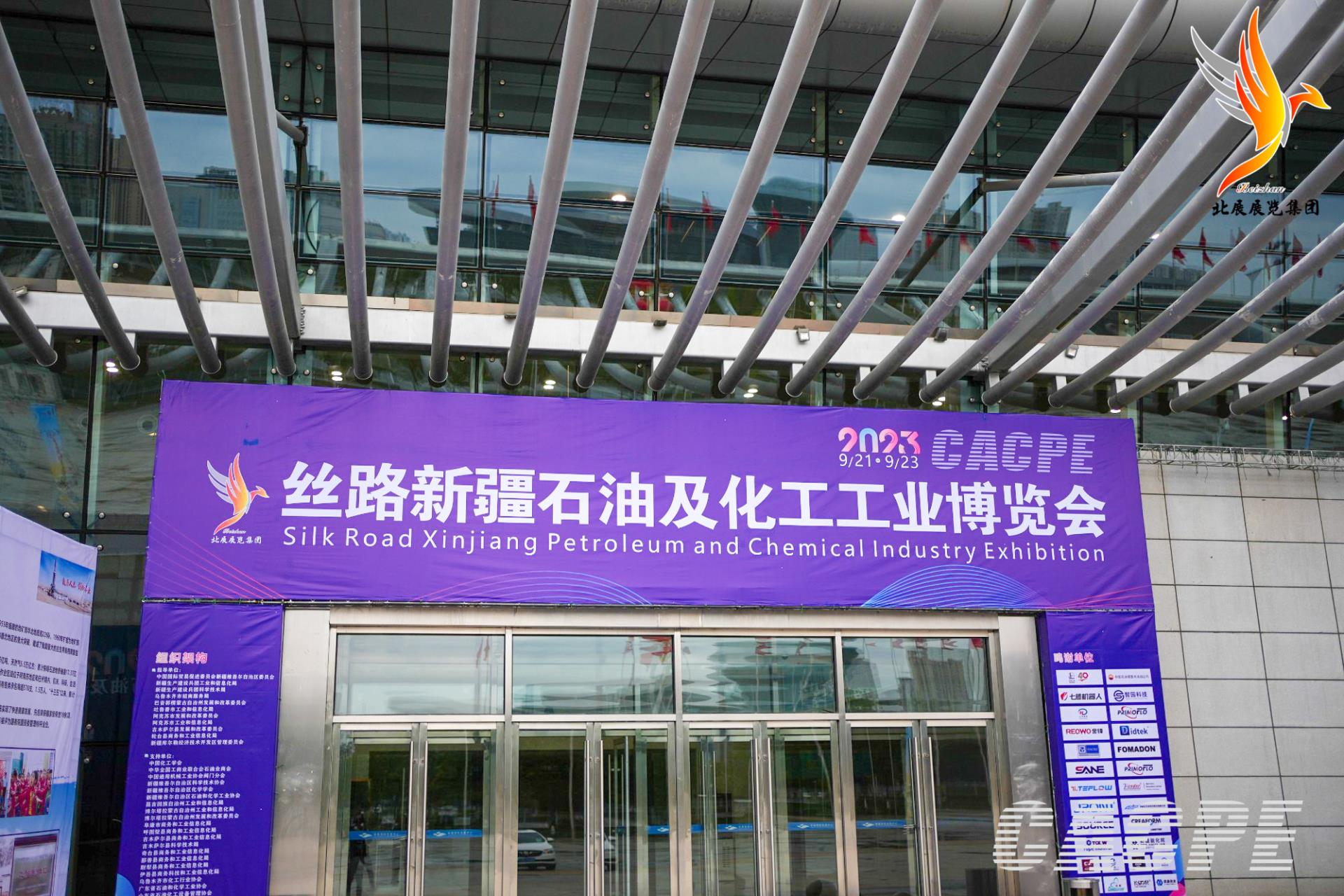 XYA09553-opq582561517.jpg